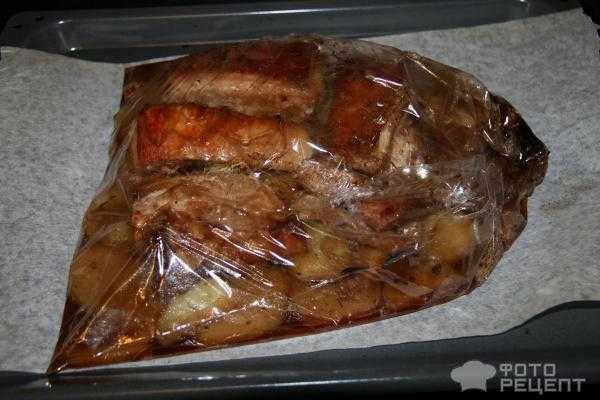 Свиные ребрышки с картошкой в духовке - 12 быстрых и вкусных рецептов