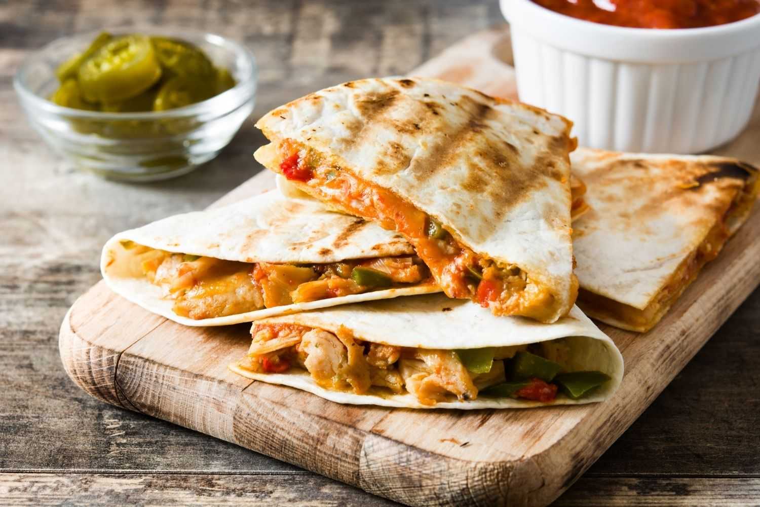 Кесадилья с курицей пошаговый фото рецепт