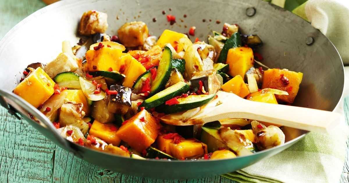 Картофель с яйцом на сковороде. тёртая картошка с яйцом - быстрый и вкусный завтрак! | шедевры кулинарии