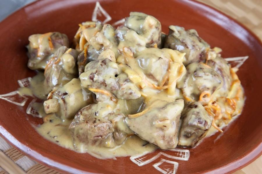 Чем полезна говяжья печень и как ее готовить — вкуснейшие рецепты со сметаной
