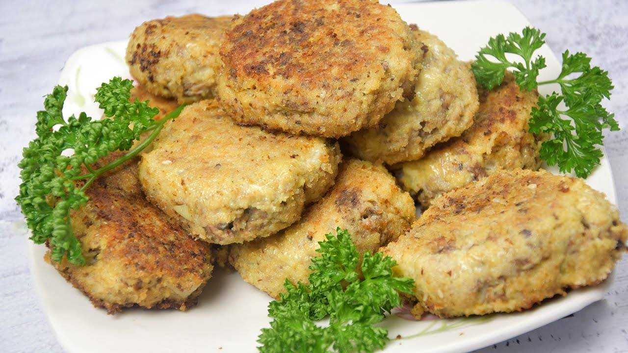 Рыбные котлеты с рисом: 3 рецепта с фото котлет из свежей рыбы или консервы