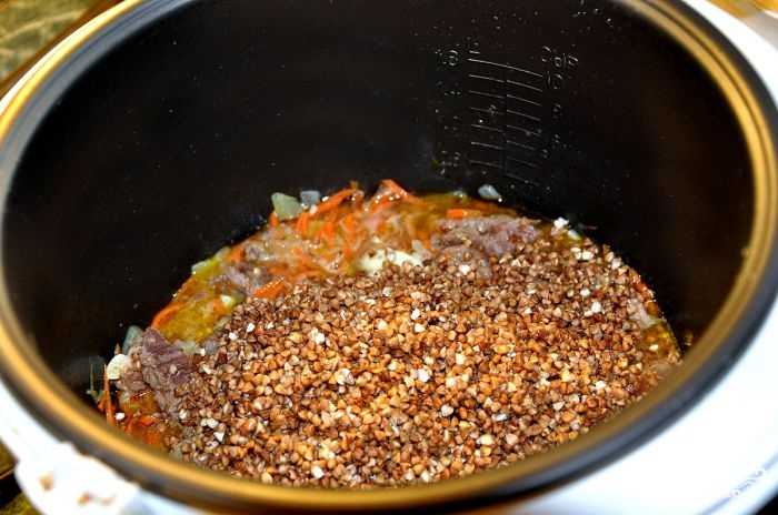 Гречка с тушенкой в мультиварке: рецепт каши с луком и морковью