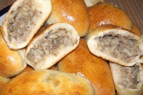 Пирожки с печенью в духовке из дрожжевого теста – простые и вкусные