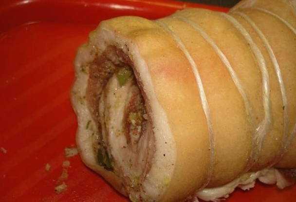 20 самых вкусных способов приготовить рулет из свинины