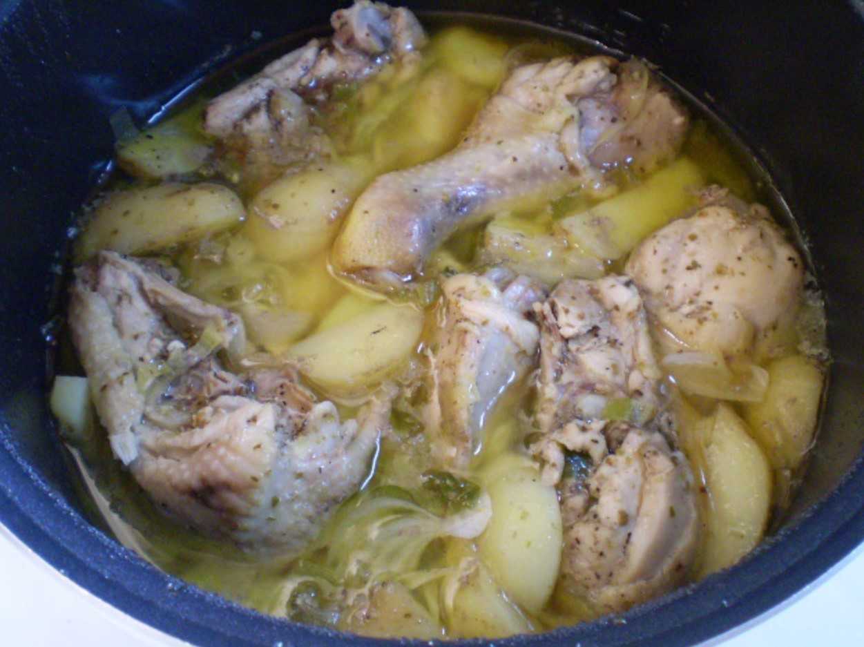 Куриные ножки с картошкой в мультиварке. как приготовить куриные ножки с картошкой в мультиварке. простые рецепты приготовления куриных ножек с картошкой в мультиварке