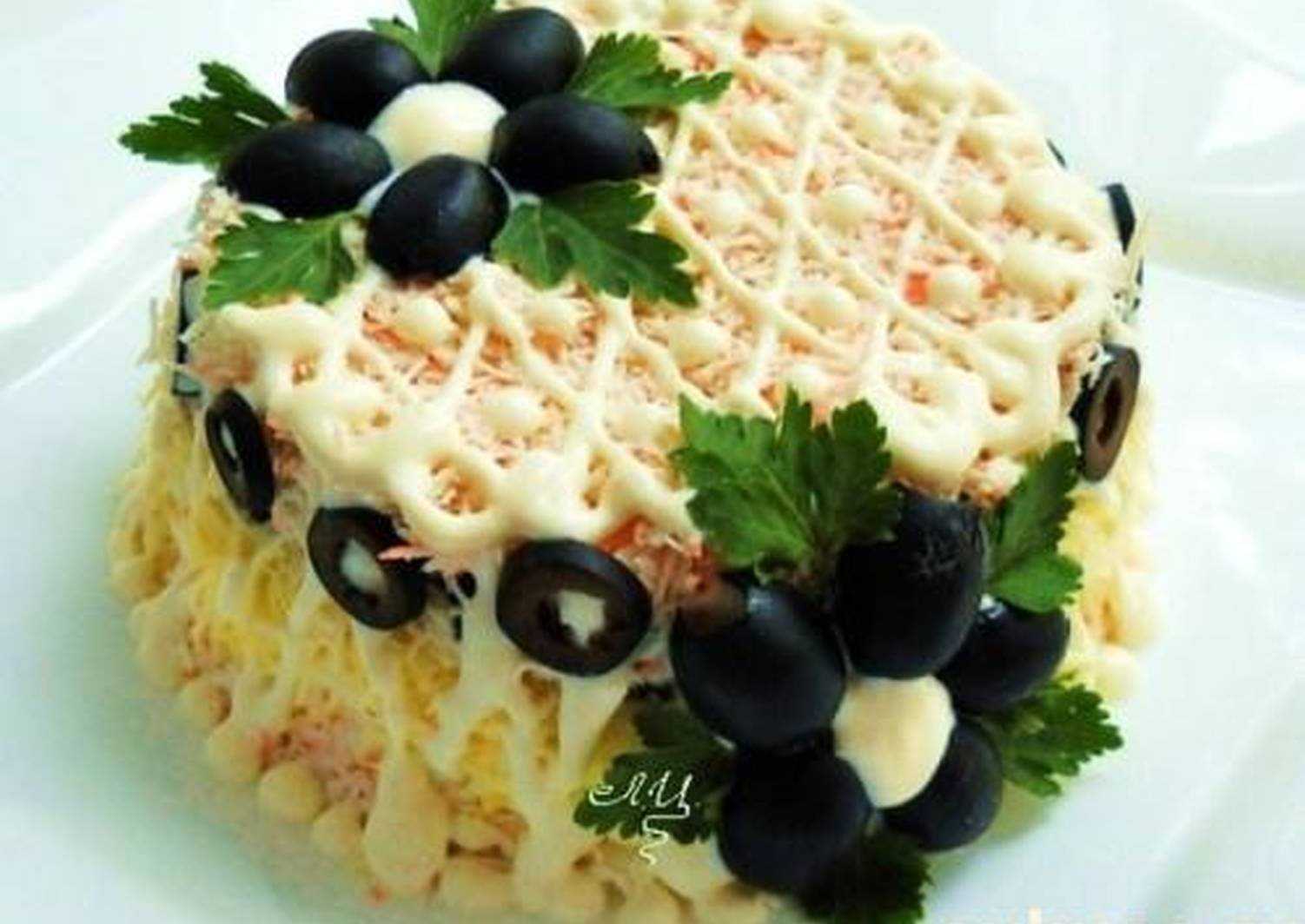 Салат “дамский каприз” – 6 самых красивых и вкусных рецептов приготовления
