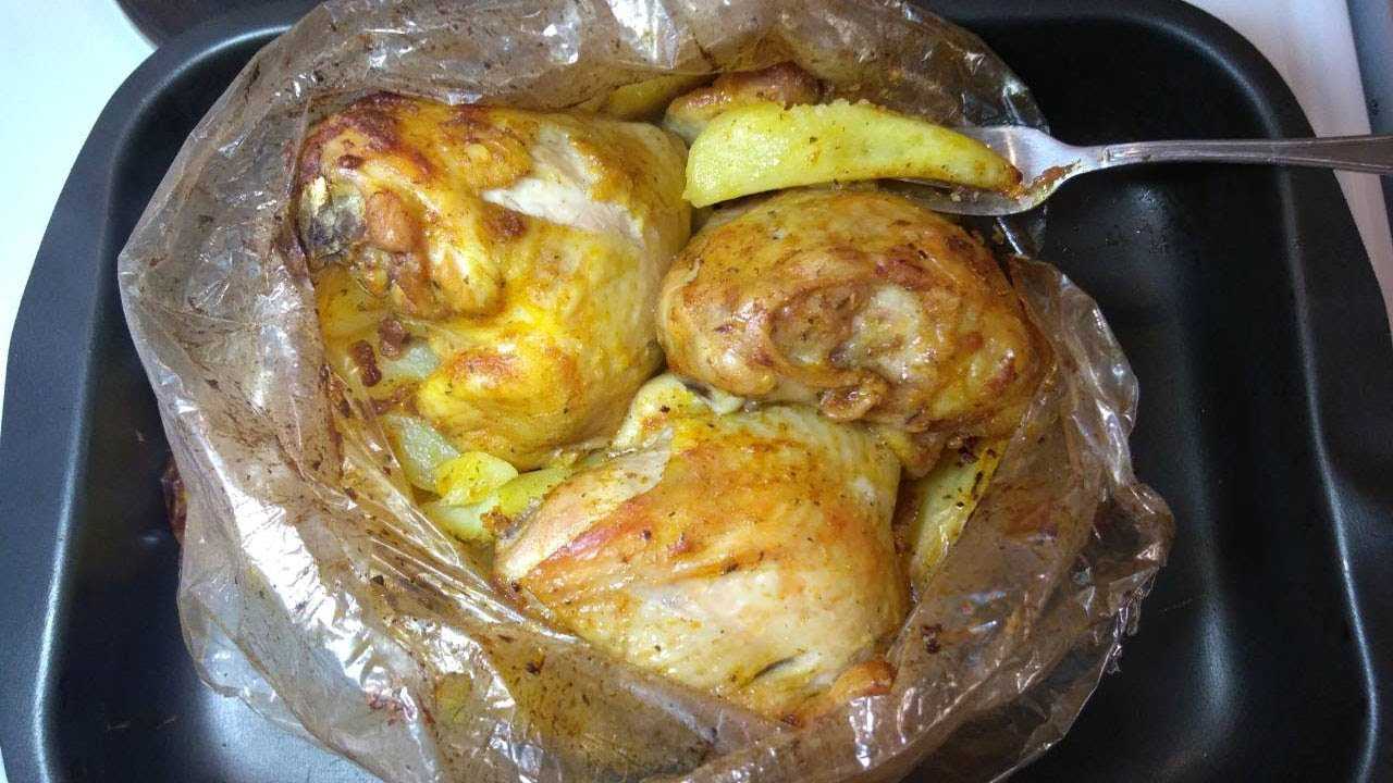 20 простых рецептов курицы с картошкой в духовке