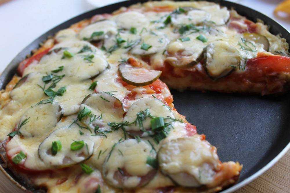 Домашняя пицца в духовке: быстро и легко. 8 вкусных и простых рецептов