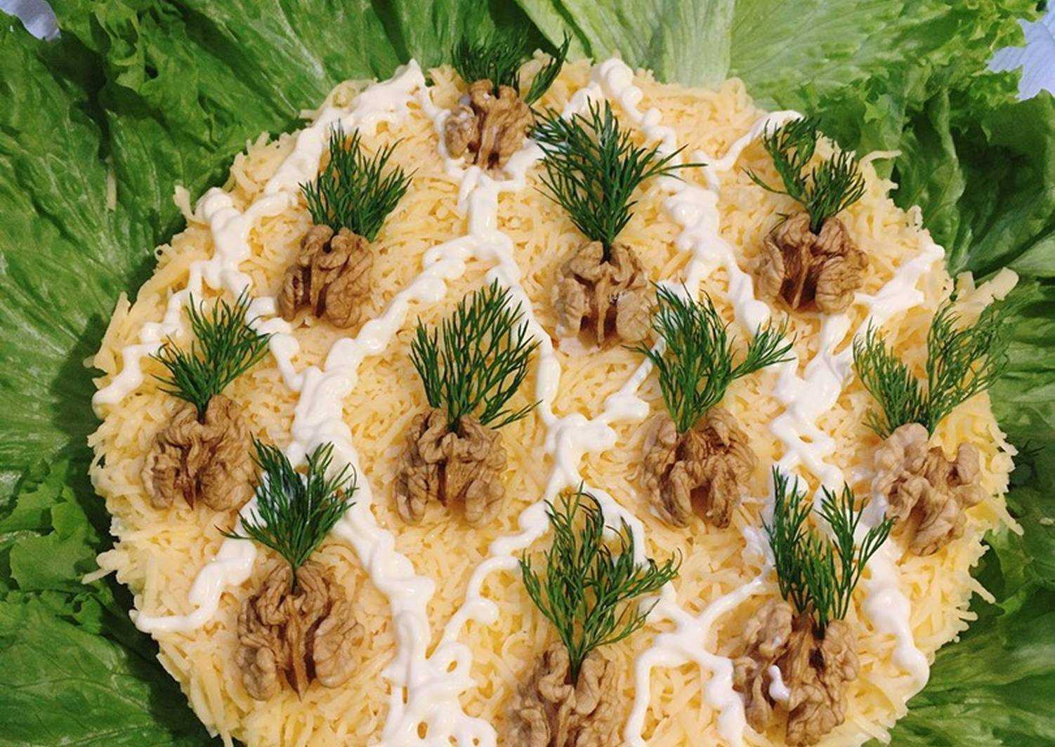 Салат с курицей и ананасом: 12 вкусных рецептов приготовления