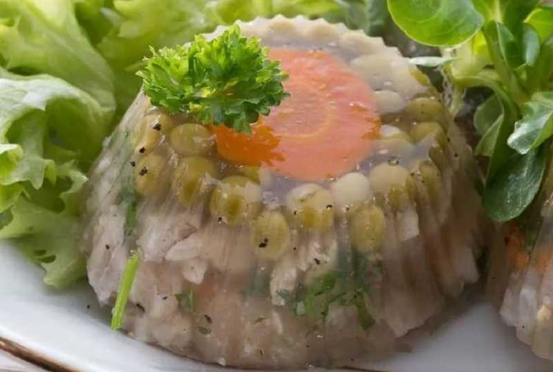 Холодец (студень) из курицы с желатином в домашних условиях