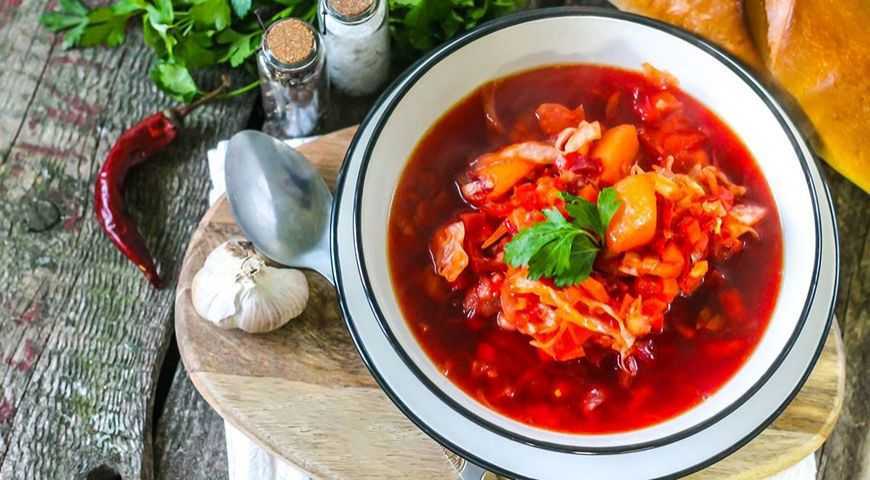 Борщ с квашеной капустой: классические рецепты
