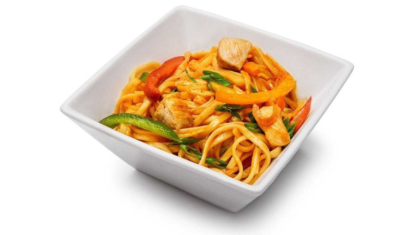 Лапша вок (wok) - рецепт в домашних условиях с курицей и овощами