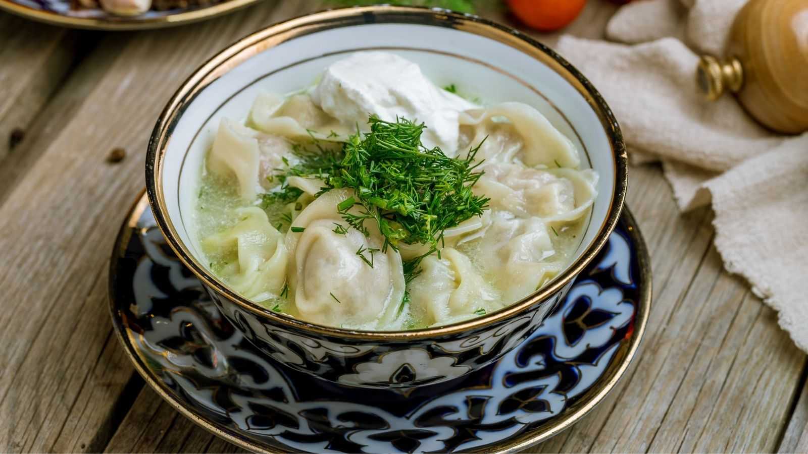 Чучвара шурпа с пельменями - 11 пошаговых фото в рецепте
