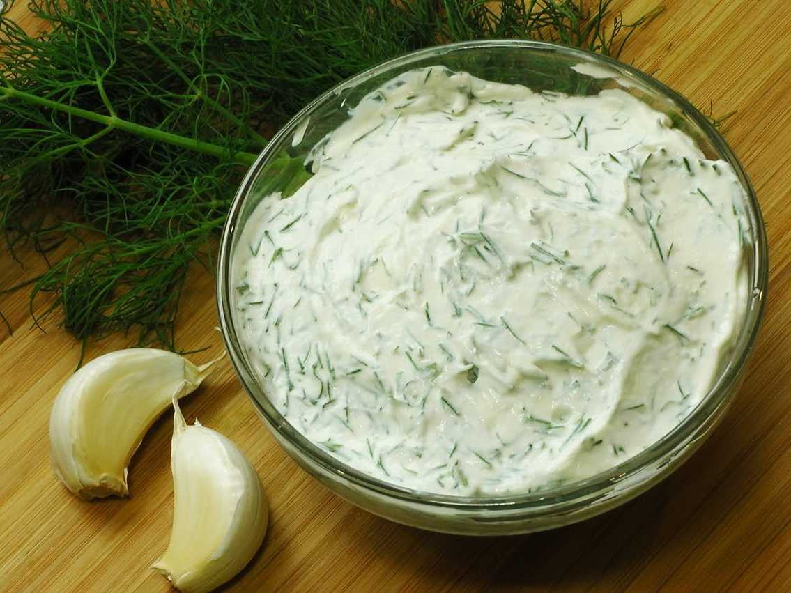 Рецепт вкусного соуса с чесноком