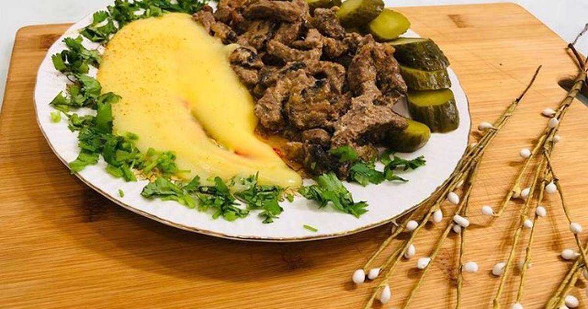 Печень по-строгановски — 6 классических рецептов