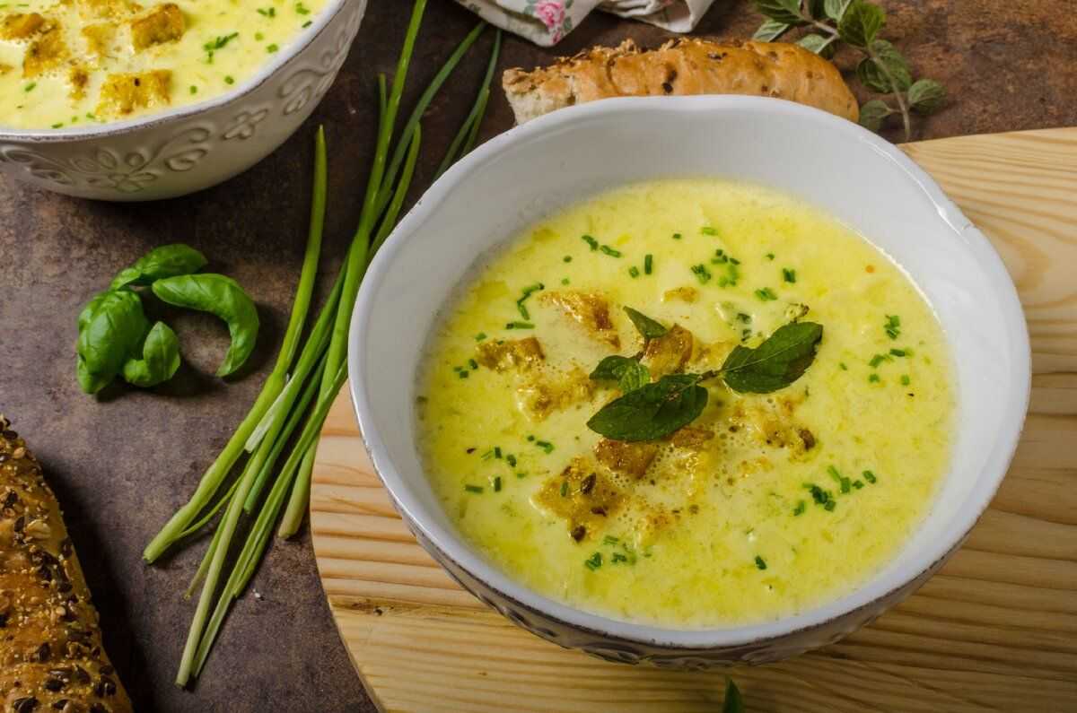Сырный суп с плавленным сыром и курицей — пошаговый рецепт