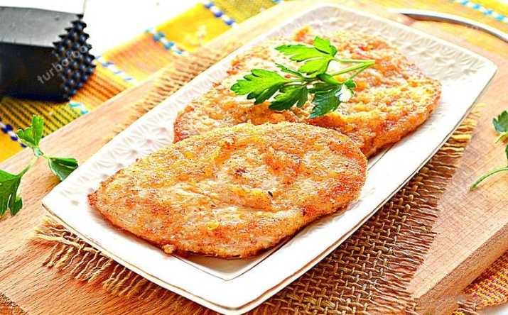 Отбивные в сухарях: 4 фото-рецепта - просто, вкусно, быстро!