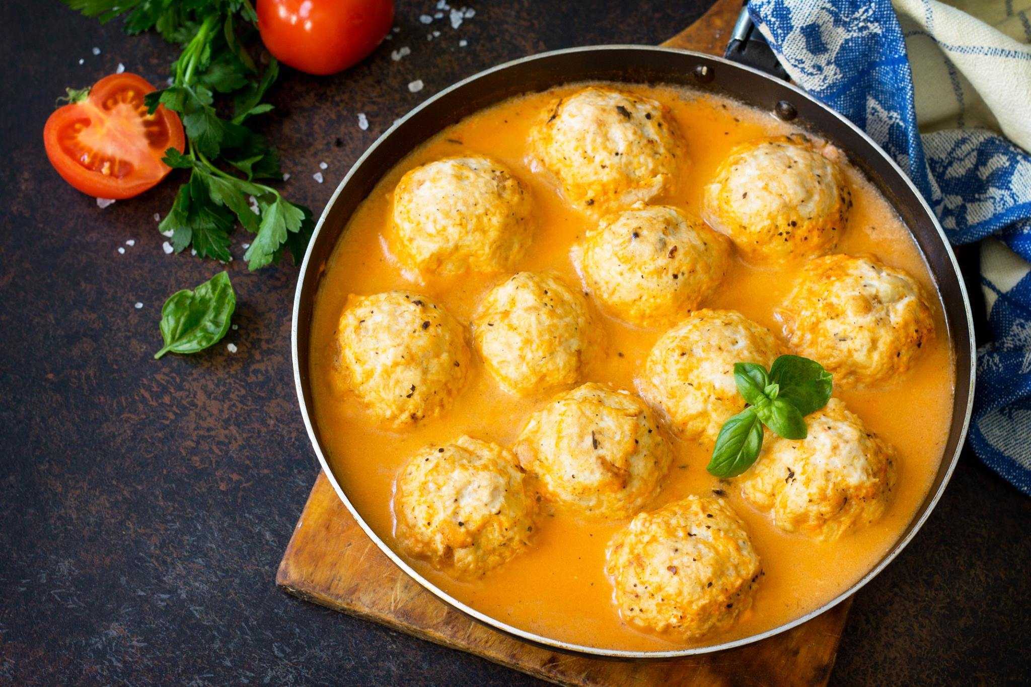 Фрикадельки - 28 домашних вкусных рецептов приготовления