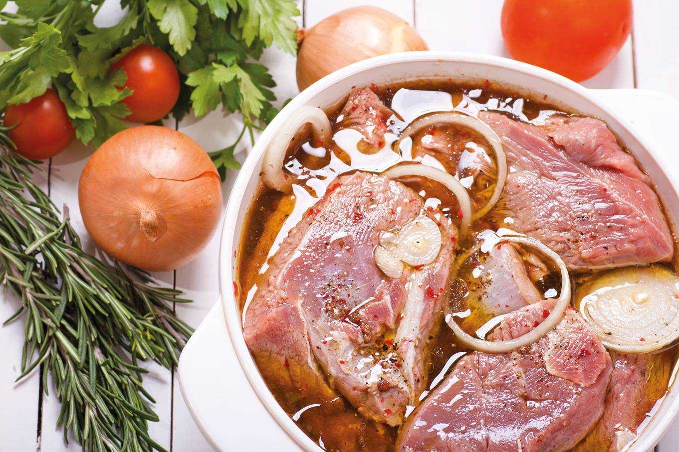 Что приготовить из свинины: 20 быстрых и вкусных рецептов