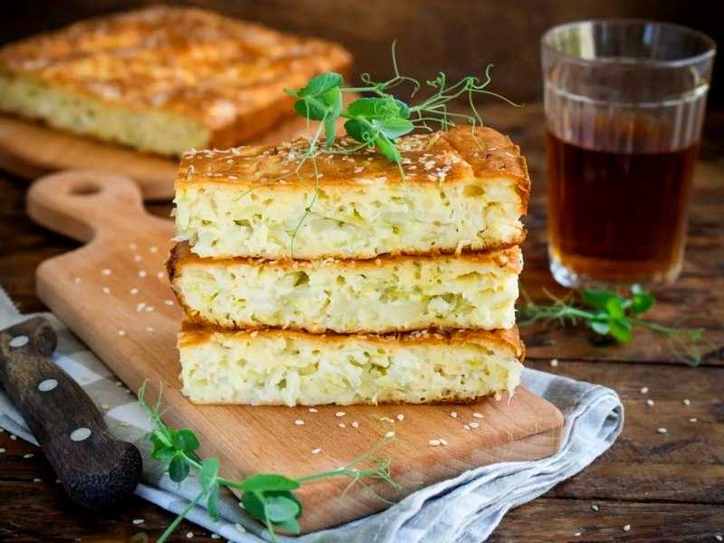 Пирог с капустой и яйцом в духовке - пошаговые рецепты приготовления быстро и вкусно