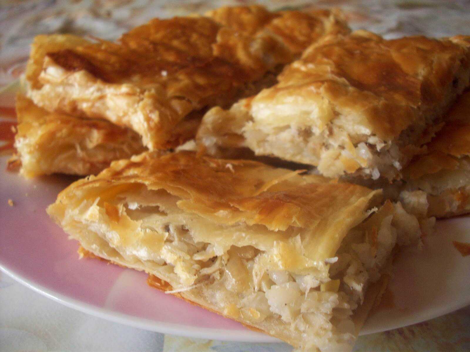 Пирог с капустой в духовке: 20 самых вкусных и быстрых рецептов