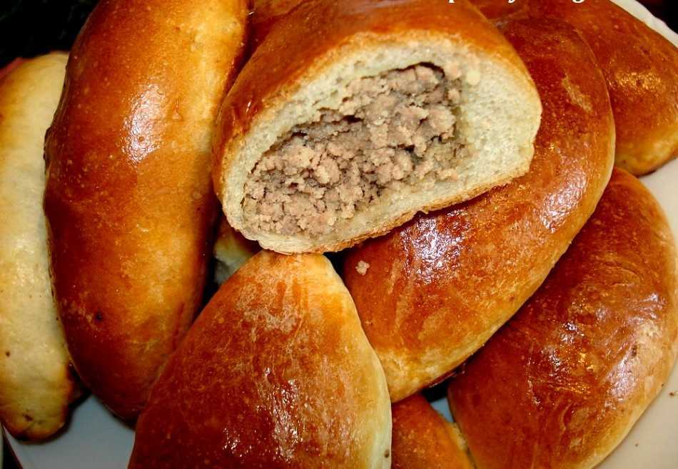 Печеночные пирожки с печенью - 14 рецептов - 1000.menu