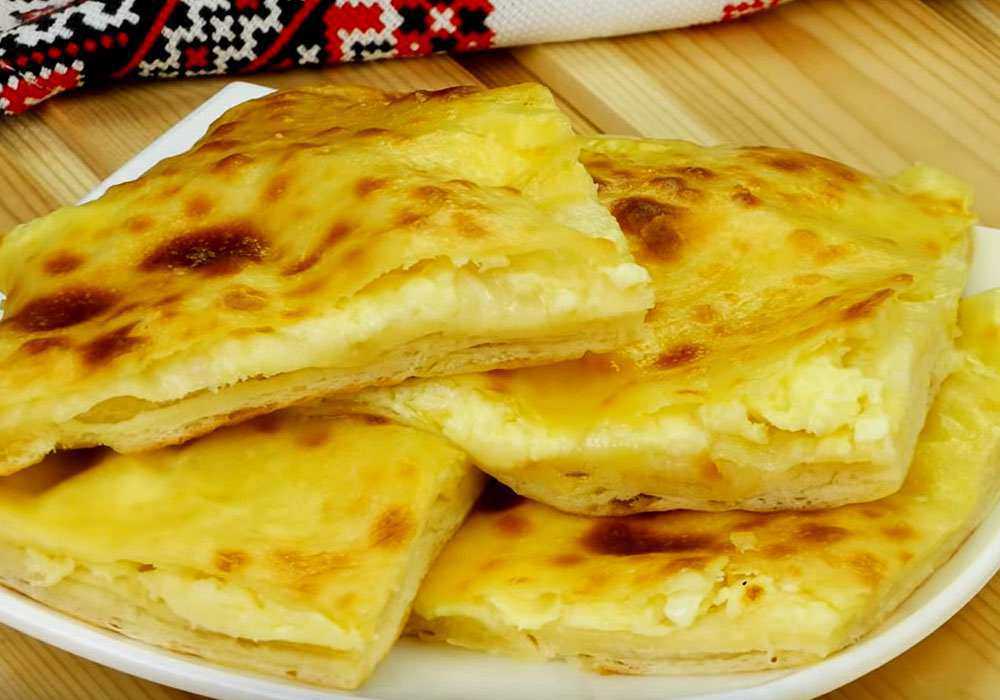 Хачапури с сыром — 8 простых и вкусных рецептов приготовления