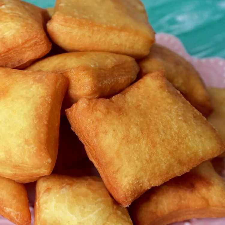 Баурсаки воздушные казахские. рецепт настоящий на кефире, молоке, дрожжах с луком, творогом, сыром. фото пошагово