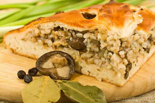 Пирожки с картофелем и шампиньонами в духовке