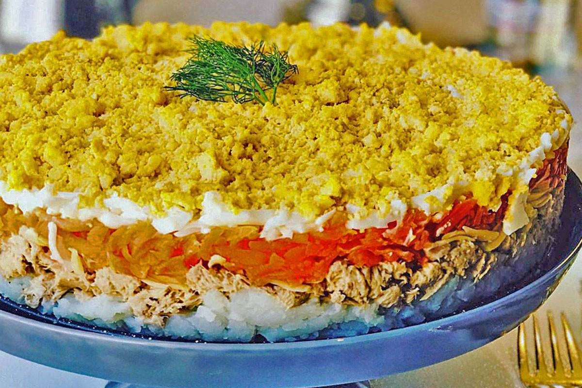 Салат "мимоза" - 8 классических рецептов салата "мимозы" с сайрой