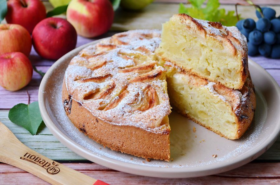 Шарлотка с яблоками в духовке: 8 вкусных и простых рецептов