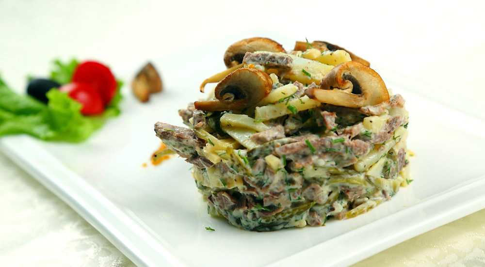 Салат c языком, грибами и сыром - пошаговый рецепт с фото