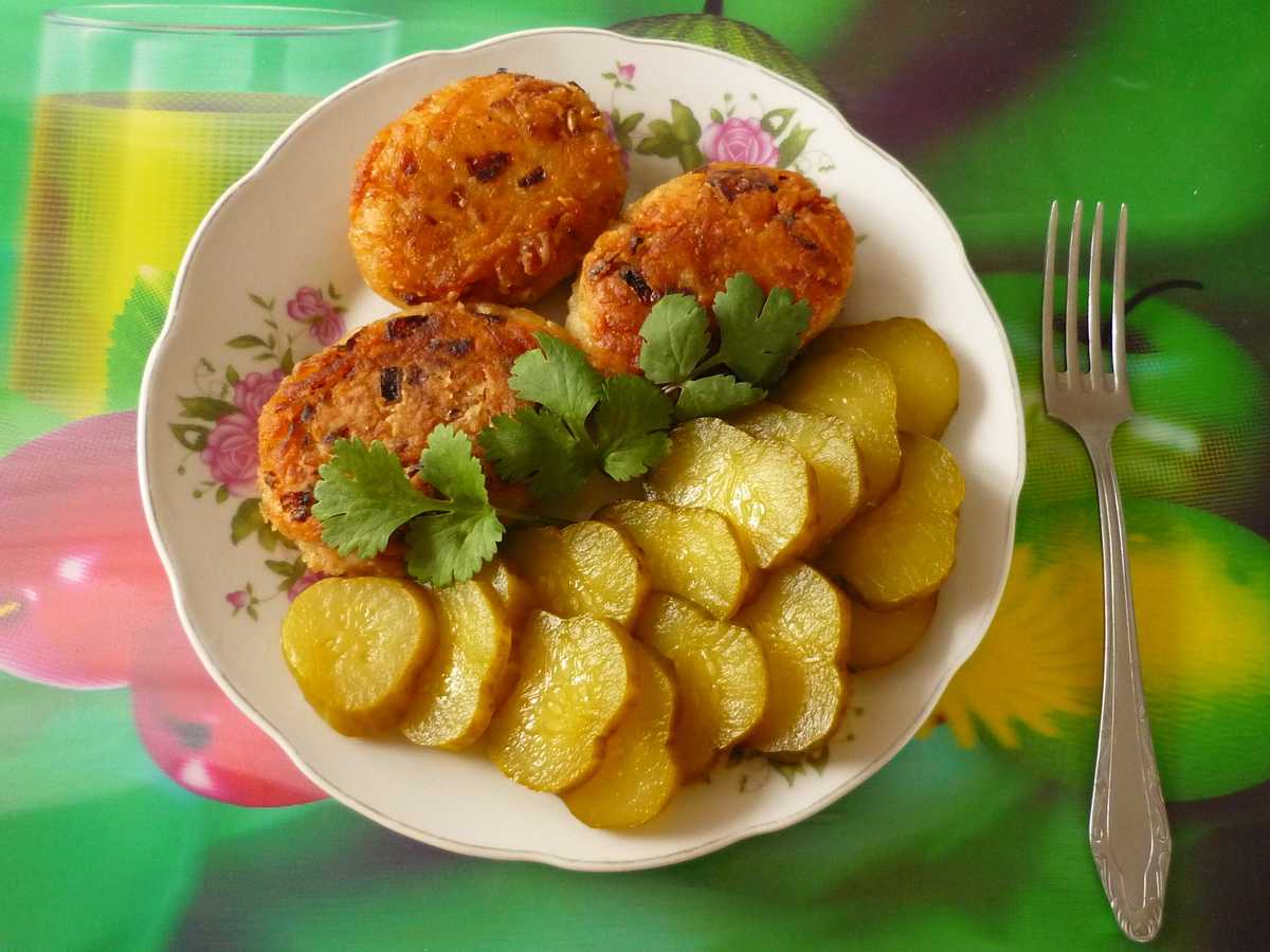 Луковые котлеты самый простой и вкусный рецепт 5 лучших рецептов с фото - вкусная еда