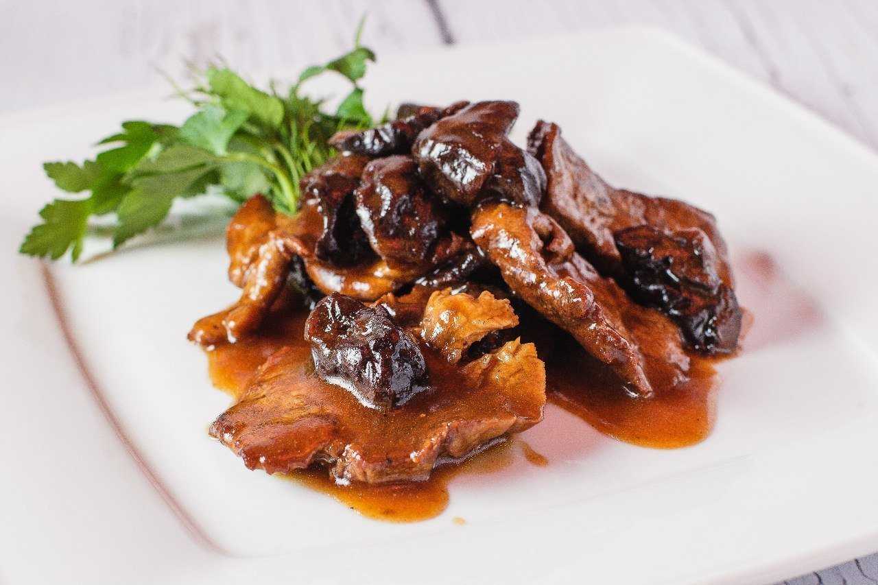 Блюда из говядины с черносливом: 23 домашних вкусных рецепта