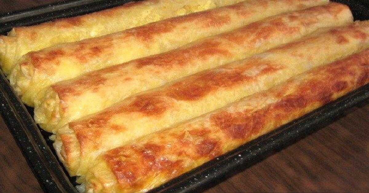 Пирог из лаваша с сыром и зеленью