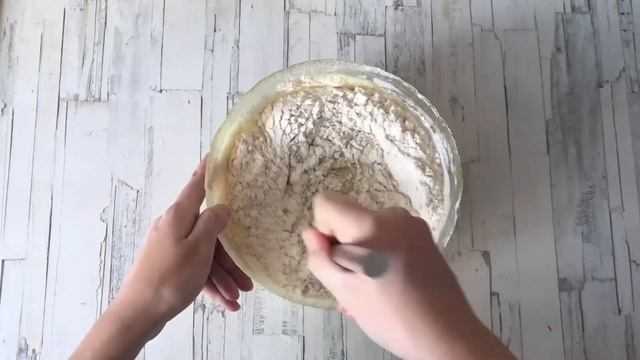 Песочный пирог с вареньем