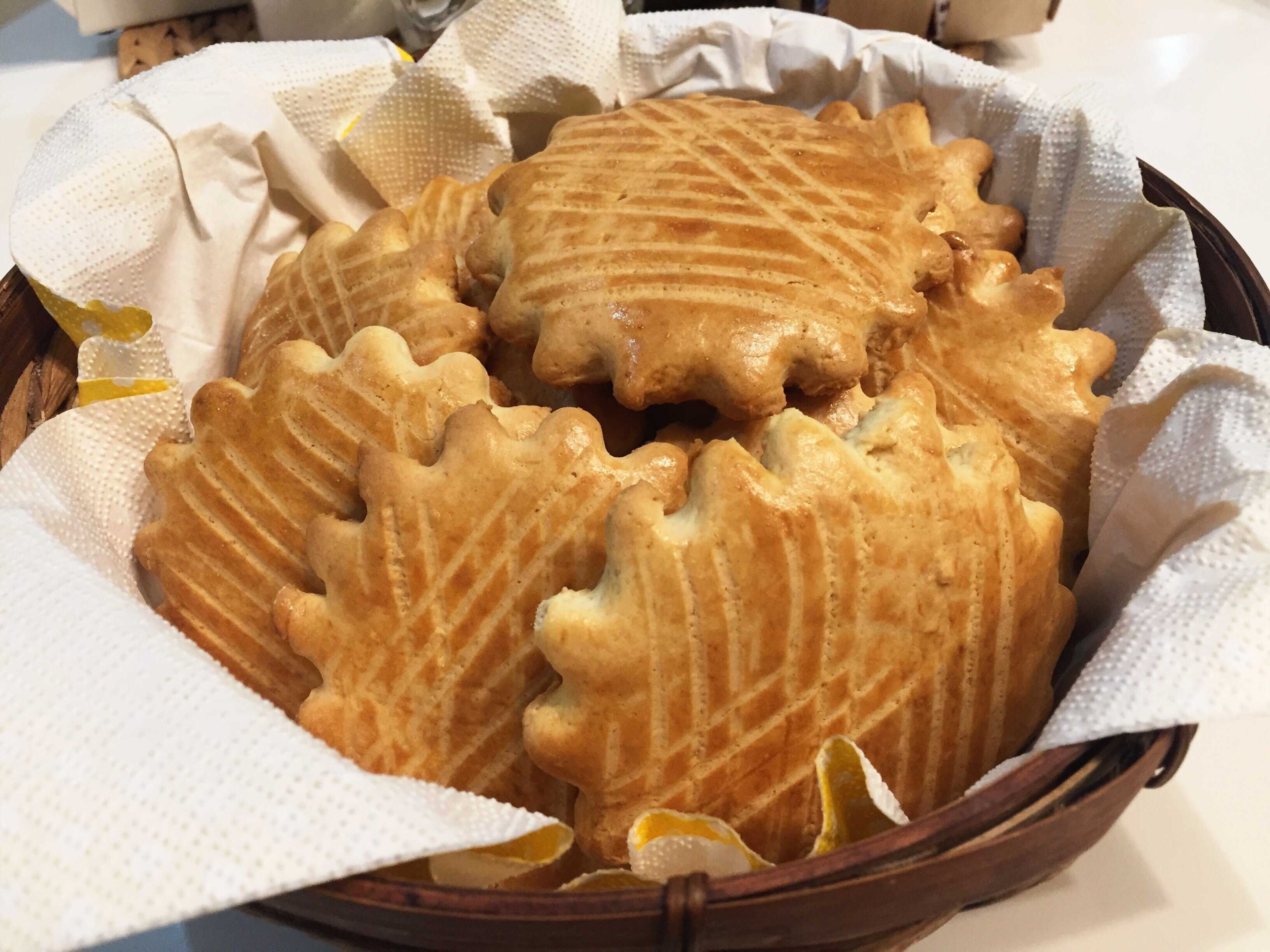 Коржики. рецепт в домашних условиях: молочные, песочные, как в детстве на кефире, сметане, молоке по госту. фото пошагово
