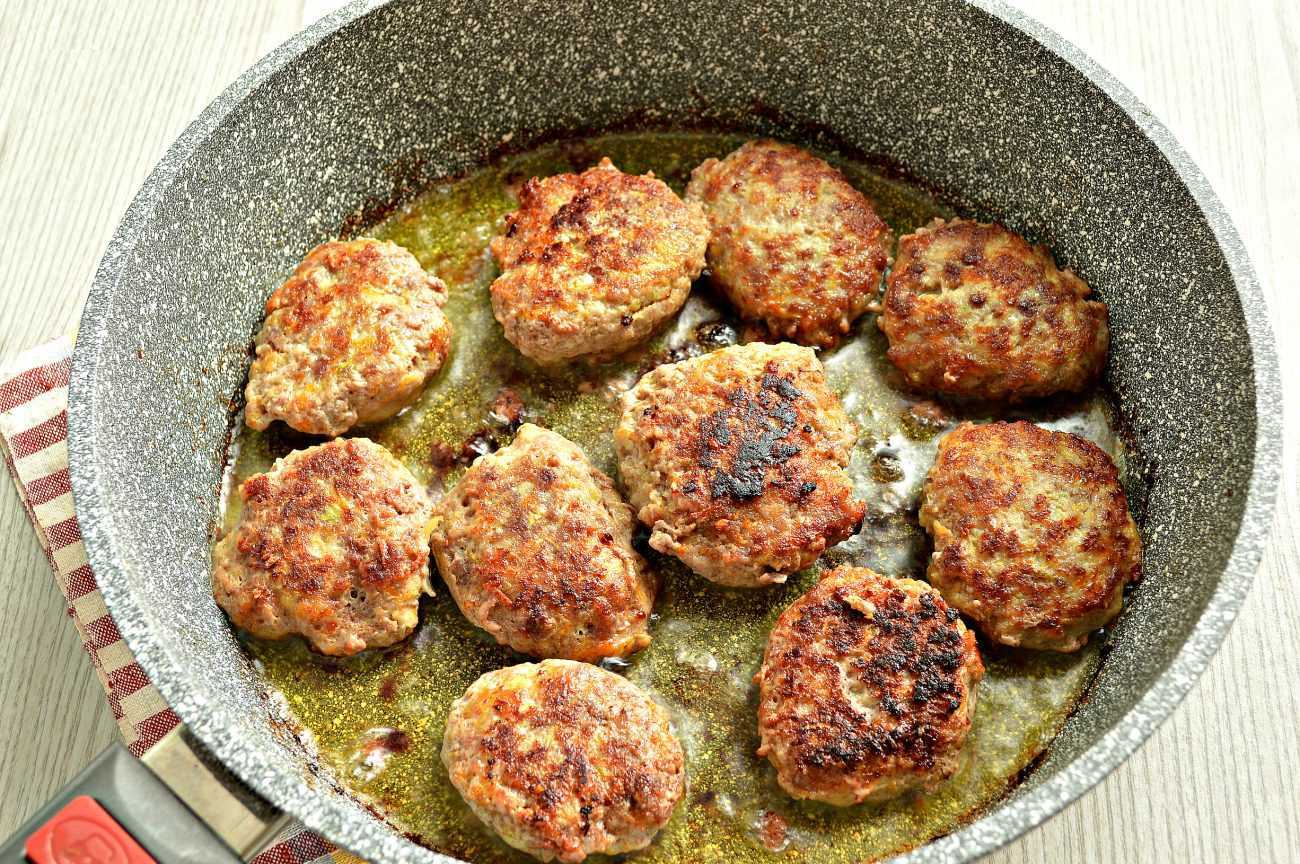 Вкусные котлетки без молока