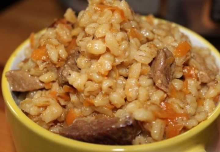 Запеченная в духовке перловка с мясом (свининой) – домашний рецепт
