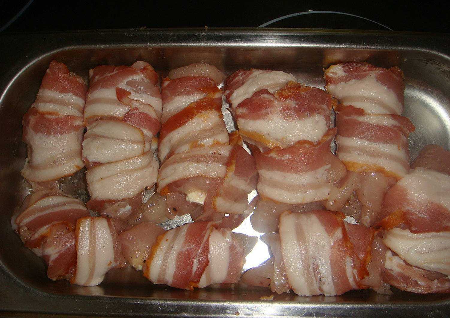 Куриные грудки в беконе в духовке рецепт с фото пошагово