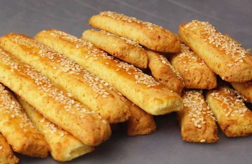Слоеные палочки с сыром и зеленью - кулинарные идеи от elenka_v - страна мам