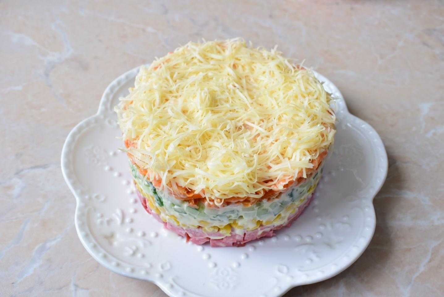 Салат венеция с колбасой и корейской морковкой: пошаговый рецепт с фото