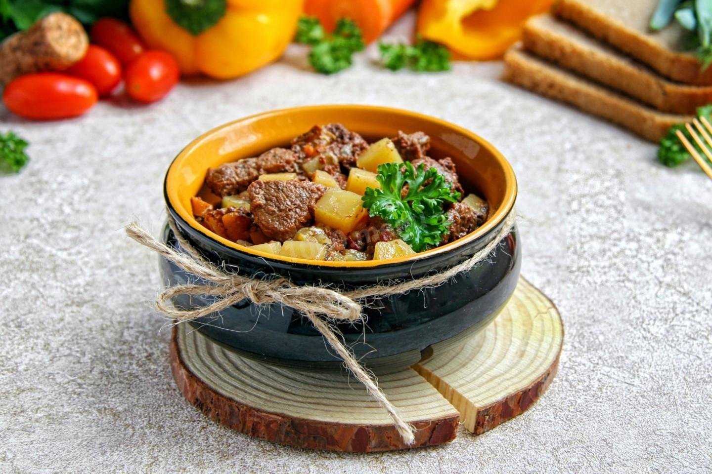 Мясо тушеное в мультиварке: 3 очень вкусных рецепта из говядины