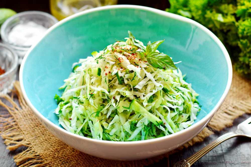 Салат из свежей капусты – 7 очень вкусных и быстрых рецептов
